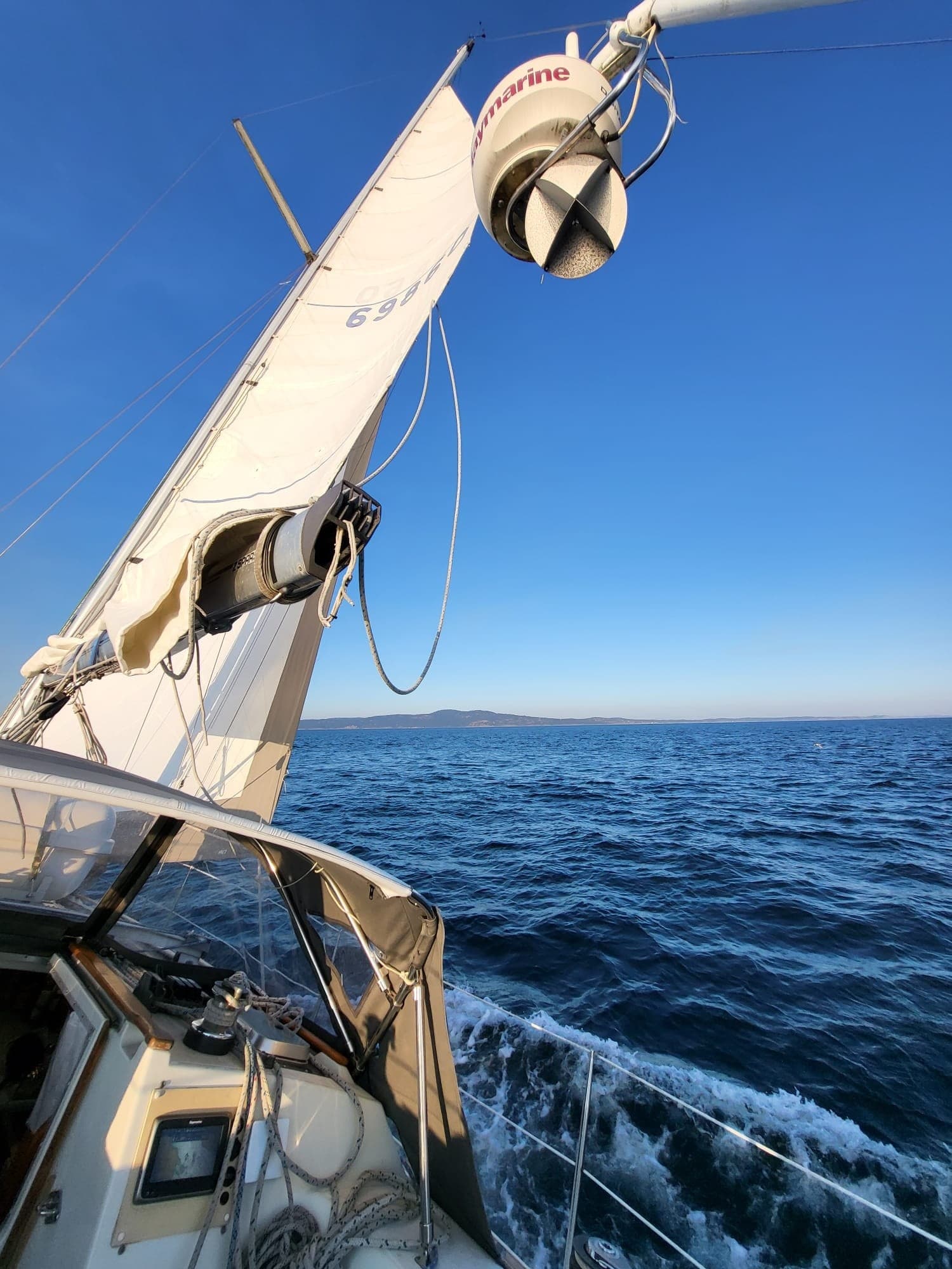Port Renfrew Coastal Escape: Private Sail, Sauna & Dinner Experience photo 1