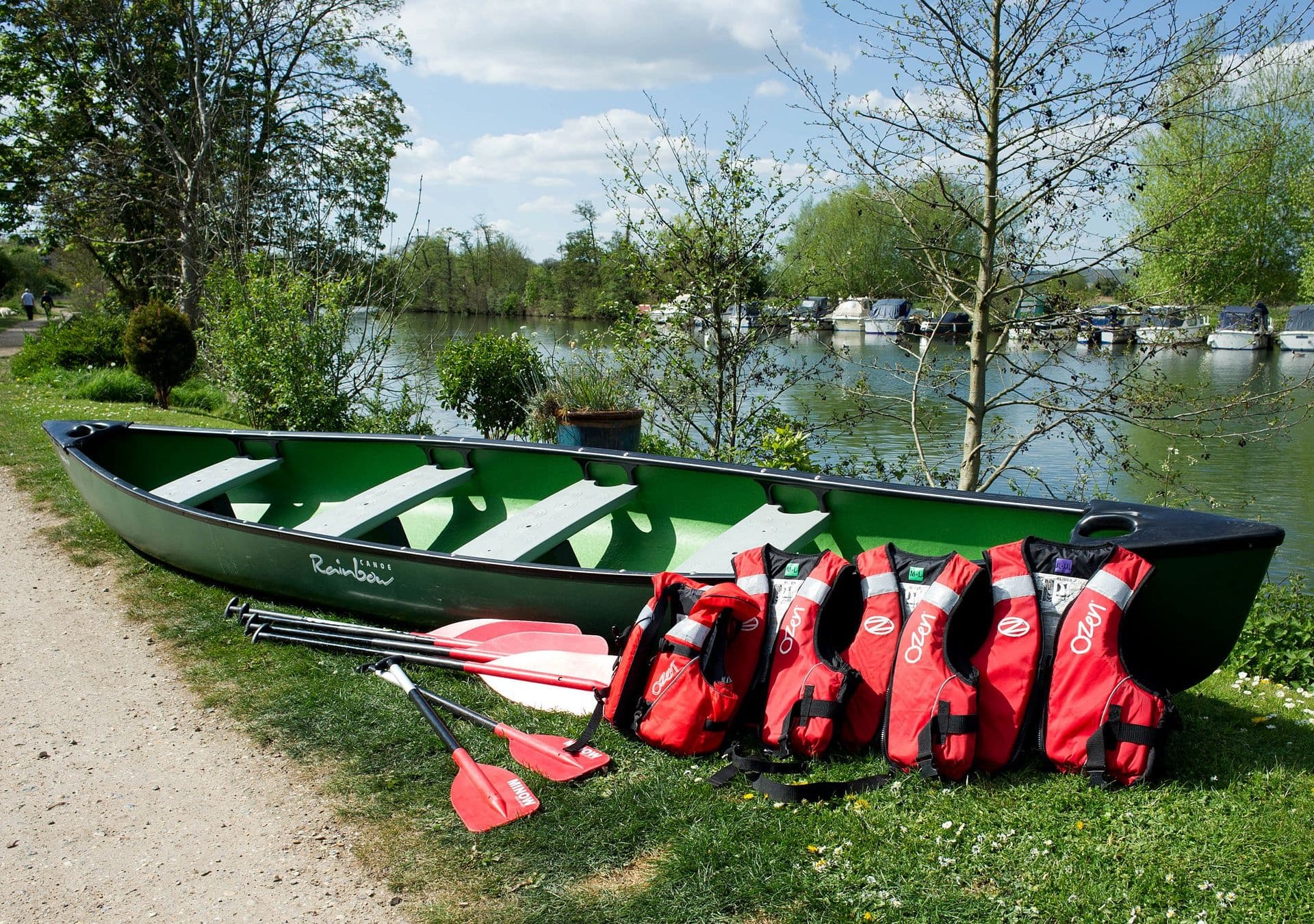 Water-Activities - Thames Canoe Hire: Oxford to Reading Journey