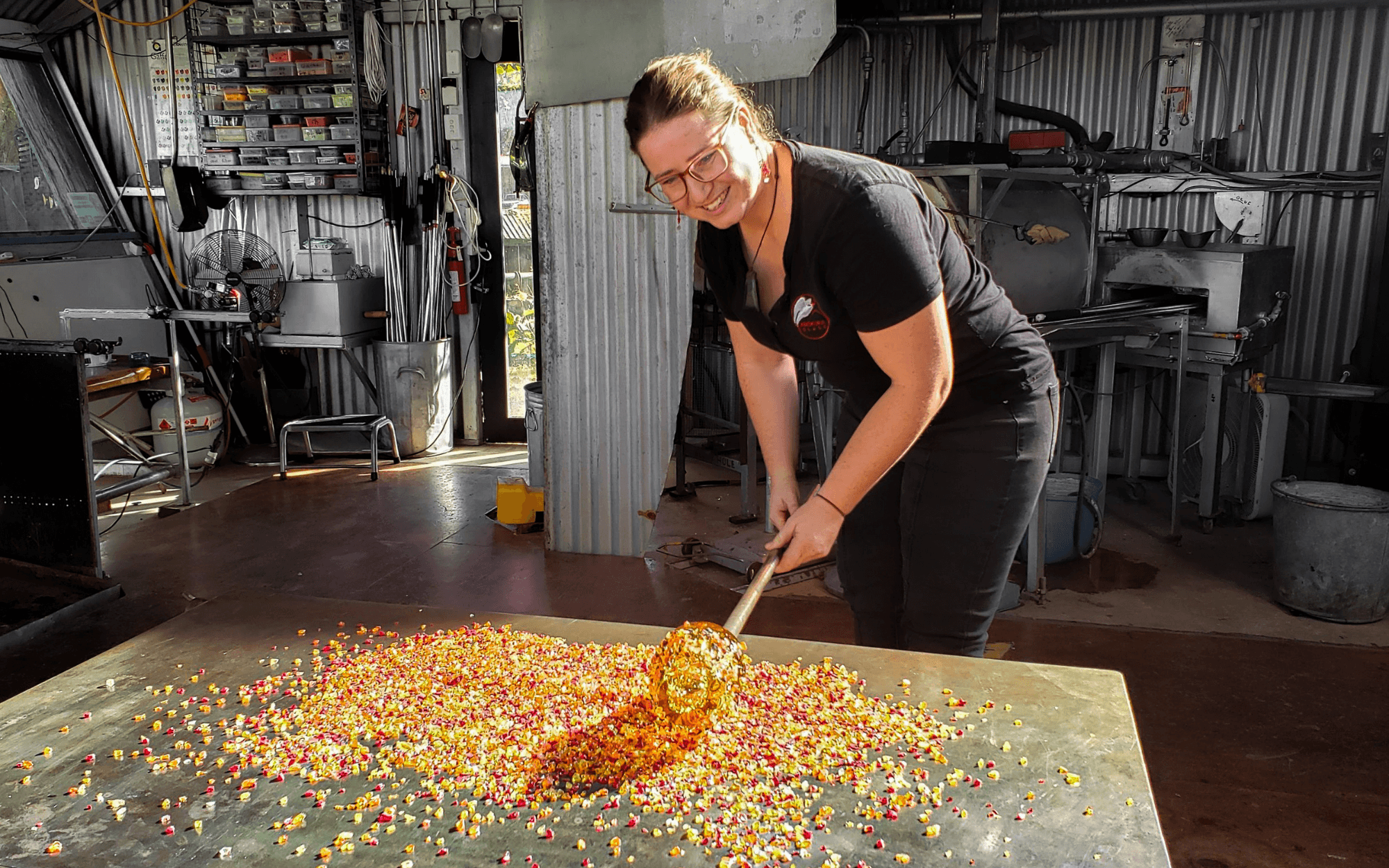 Rotorua Glassblowing Colour Application Workshop — Weekend Hot-Glass Colour Techniques