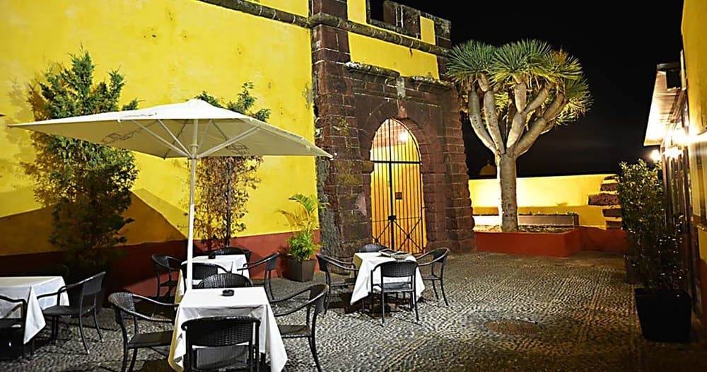 Gourmet Dining & Wine Tour with Madeira Happy Tours