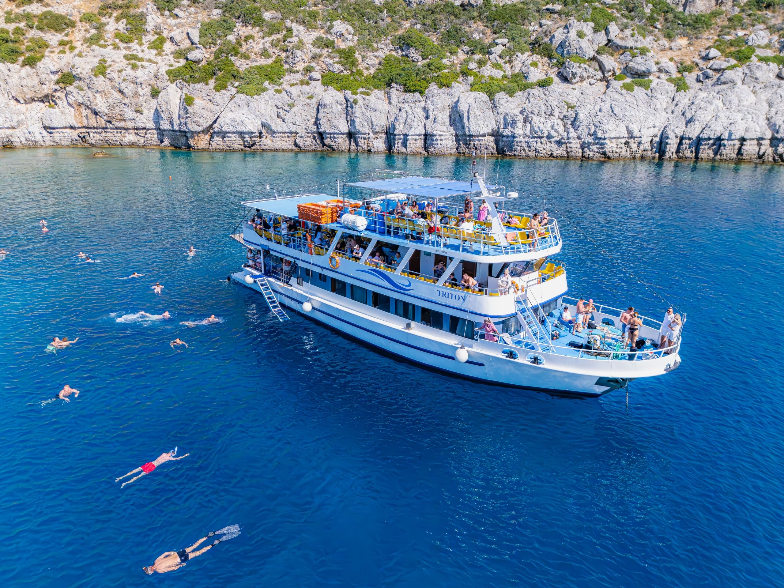 Unwind on the Bay to Bay Cruise with Lunch: Explore Rhodes' Iconic Mediterranean Bays