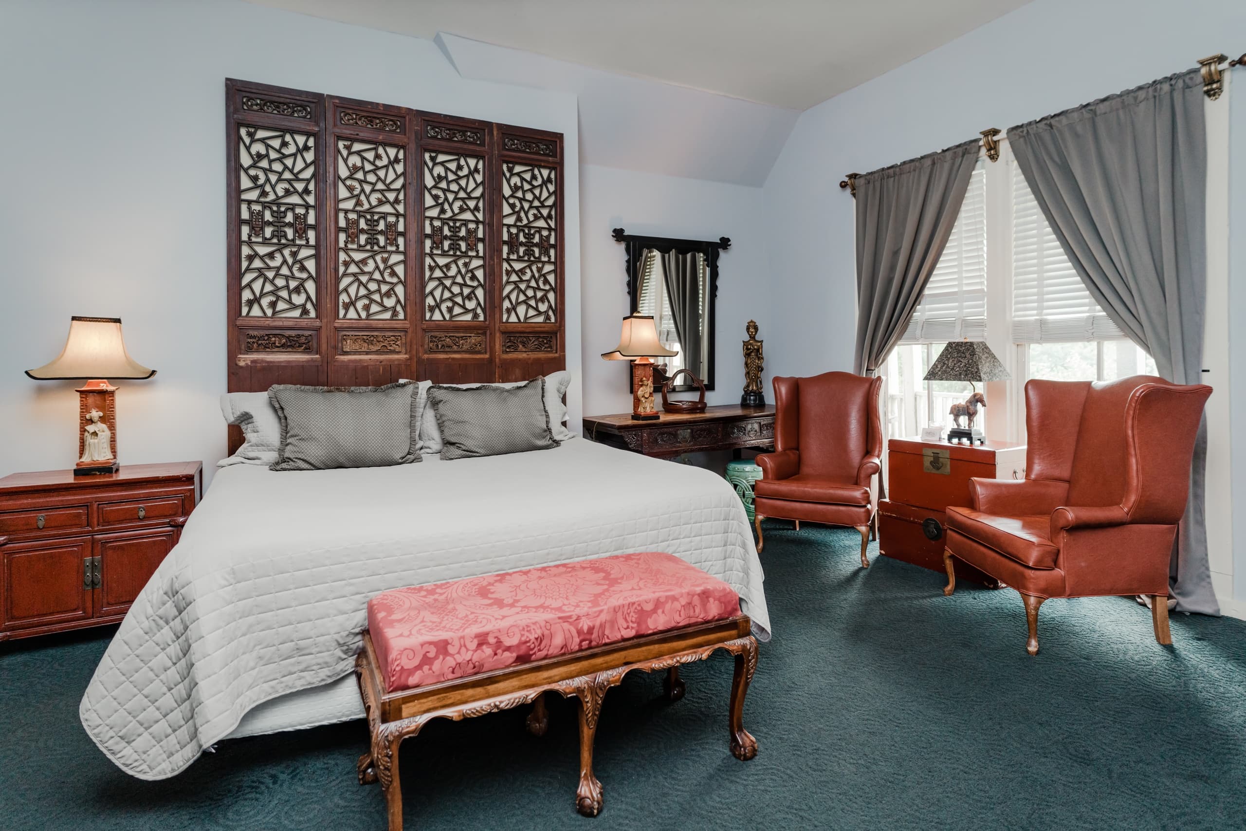 Experience Timeless Elegance at The Lookout Mountain Suite in Chattanooga, TN