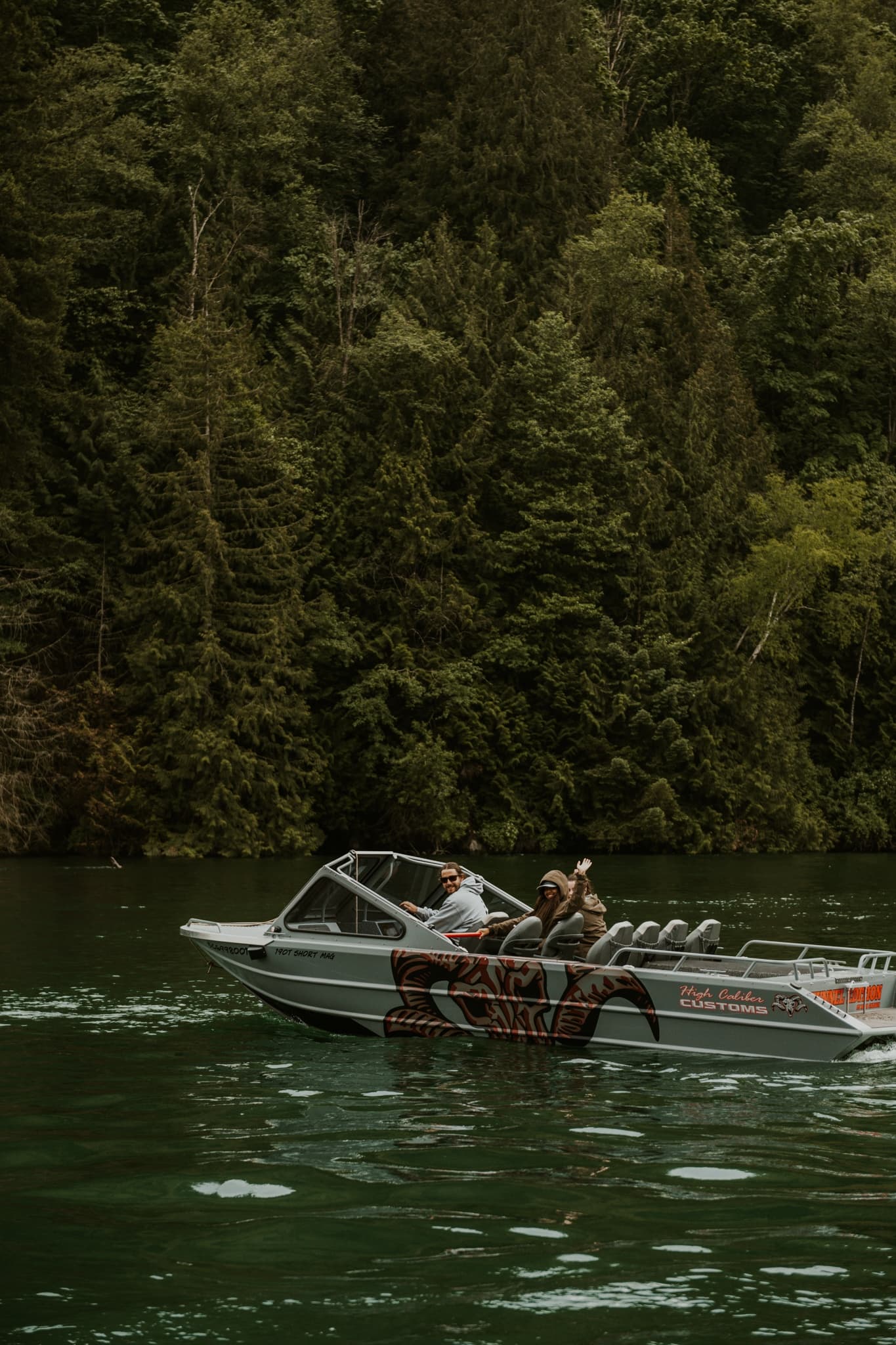 Jet Boat Thrill Ride Adventure on BC Rivers - 650HP 360° Rodeos in Agassiz photo 4
