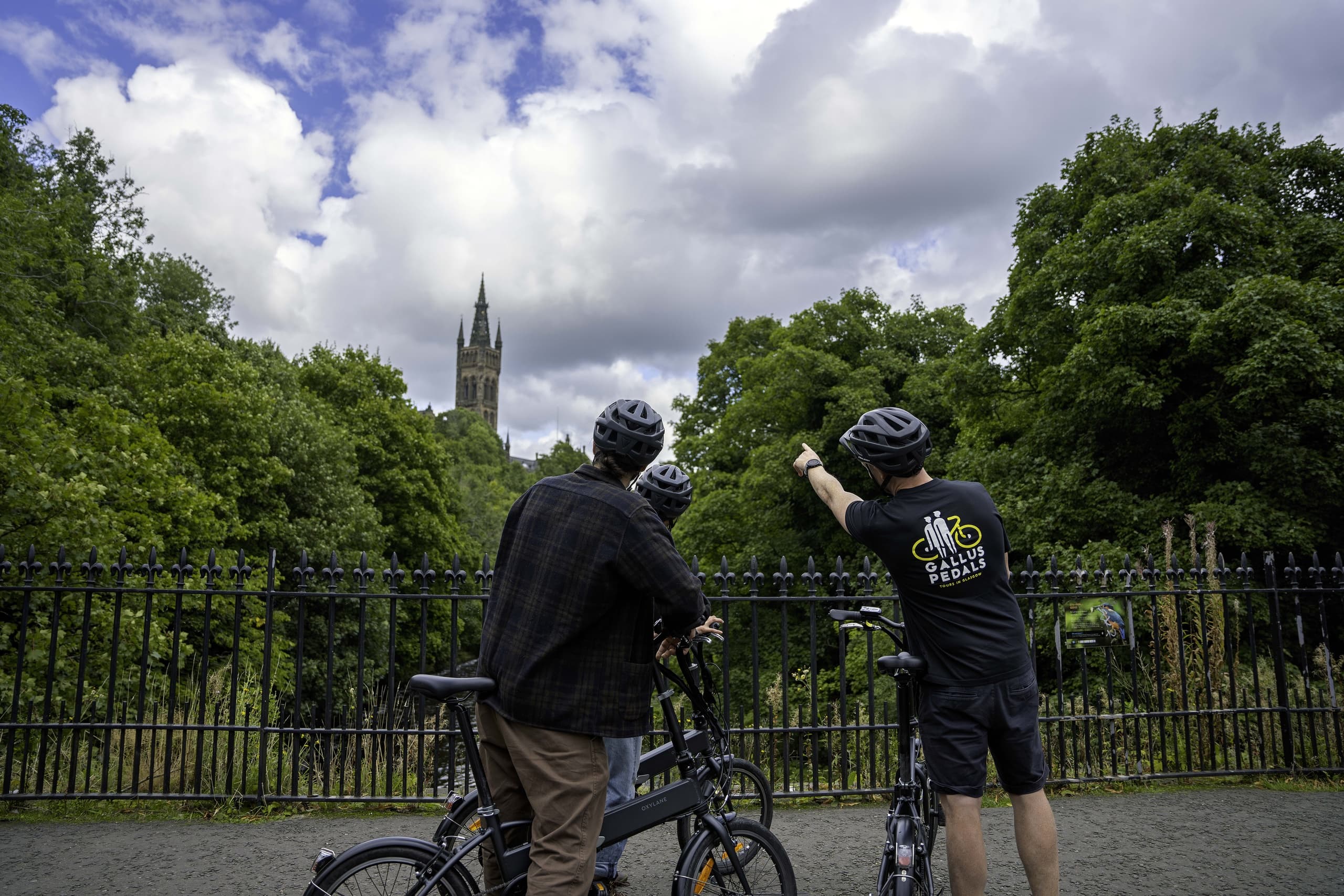 Private Glasgow eBike & Distillery Experience — River Clyde to Whisky Tasting photo 3