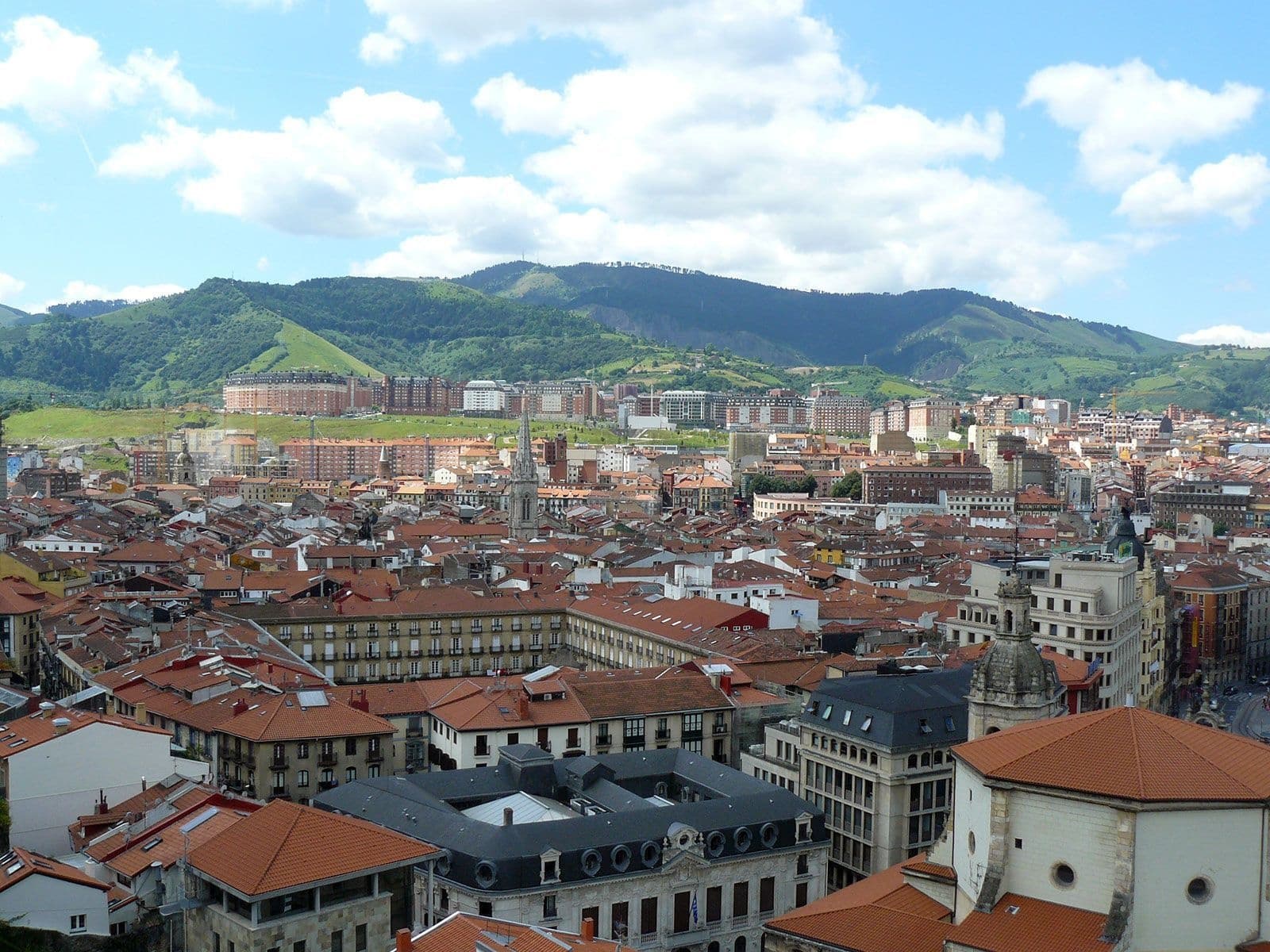 Architectural Tours of Bilbao with Artchitectours