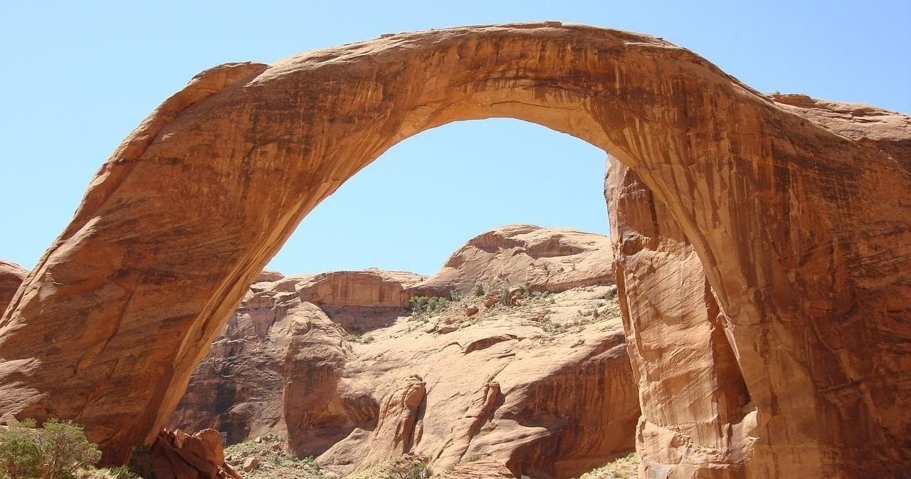 Lake Powell Flight with Rainbow Bridge from Page, Arizona