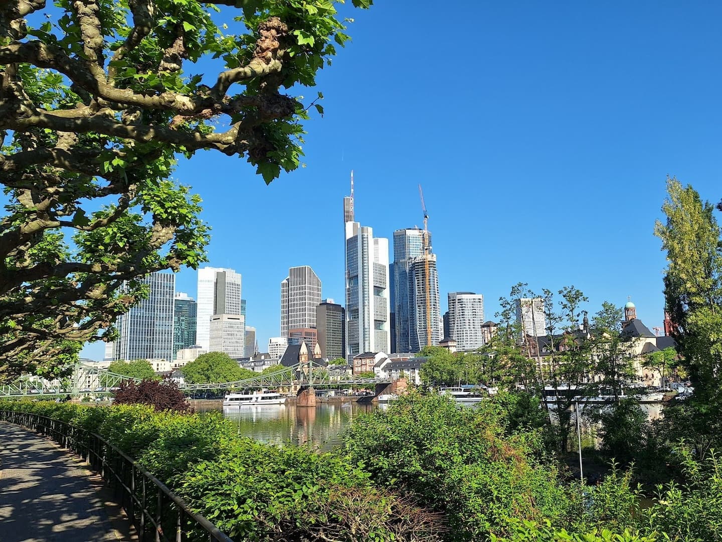 Design Your Own Private Frankfurt Walking Tour — Custom Themes & Local Guides