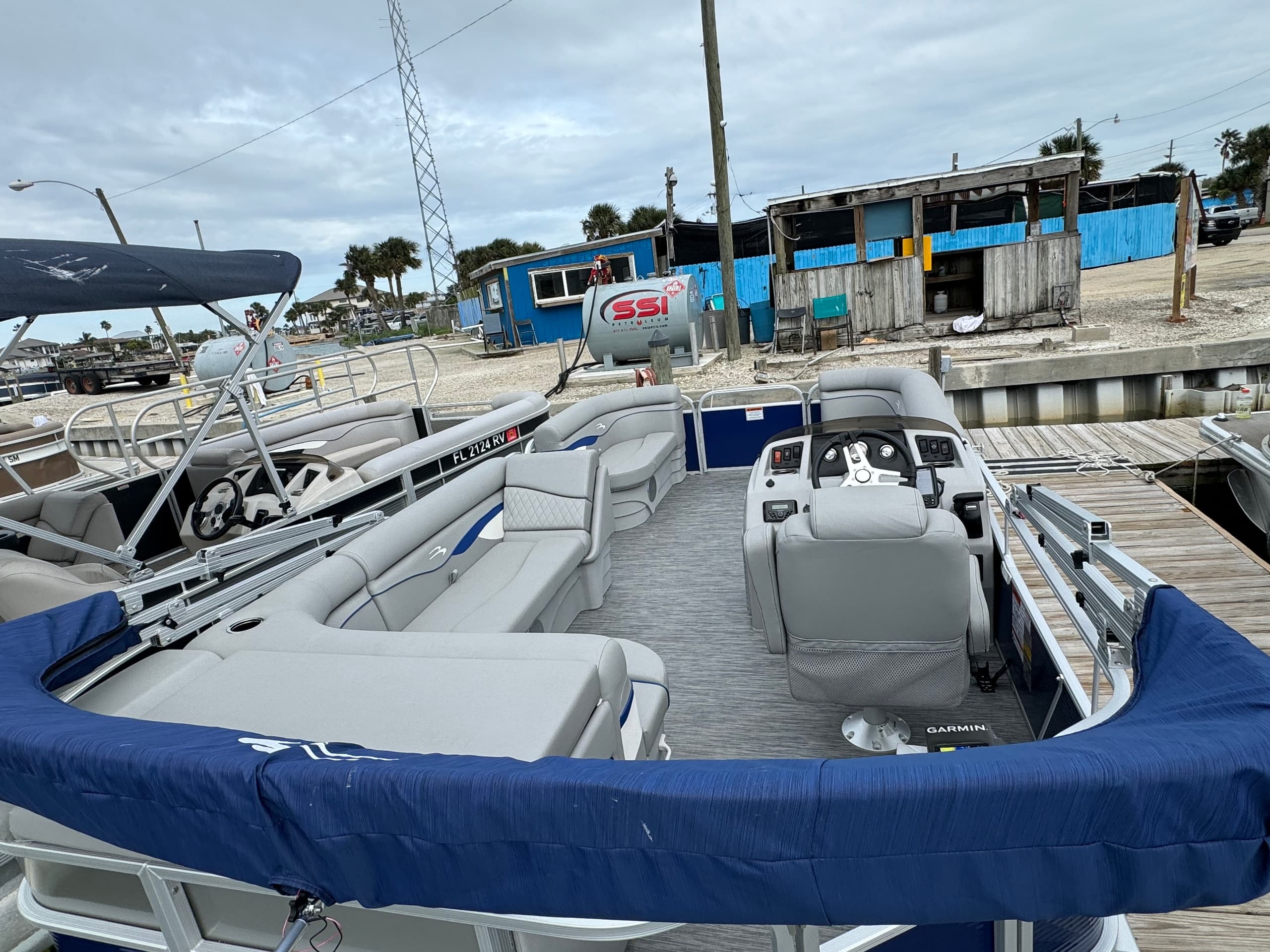 Group Pontoon Adventures with Sand Dollar Boat Rentals - NSB