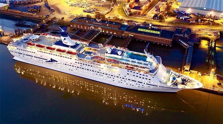 London Minicab Service: Seamless Transfers to Tilbury Port