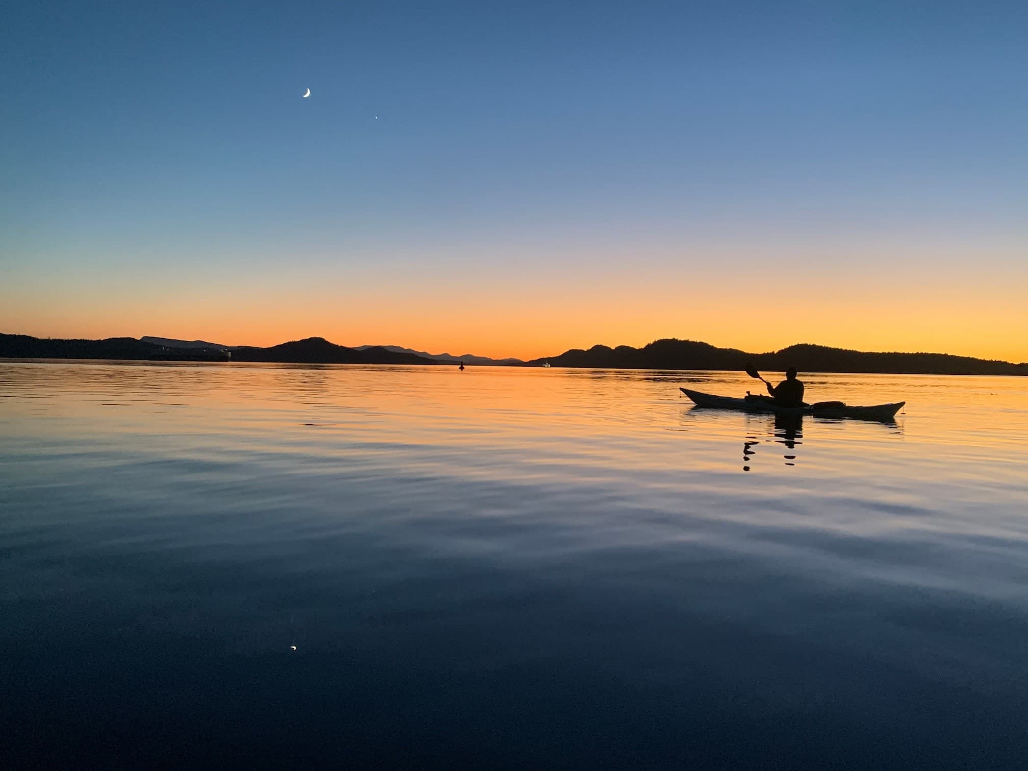 Night Glow Paddle: Bioluminescence Darkness Adventure on Saturna Island photo 4