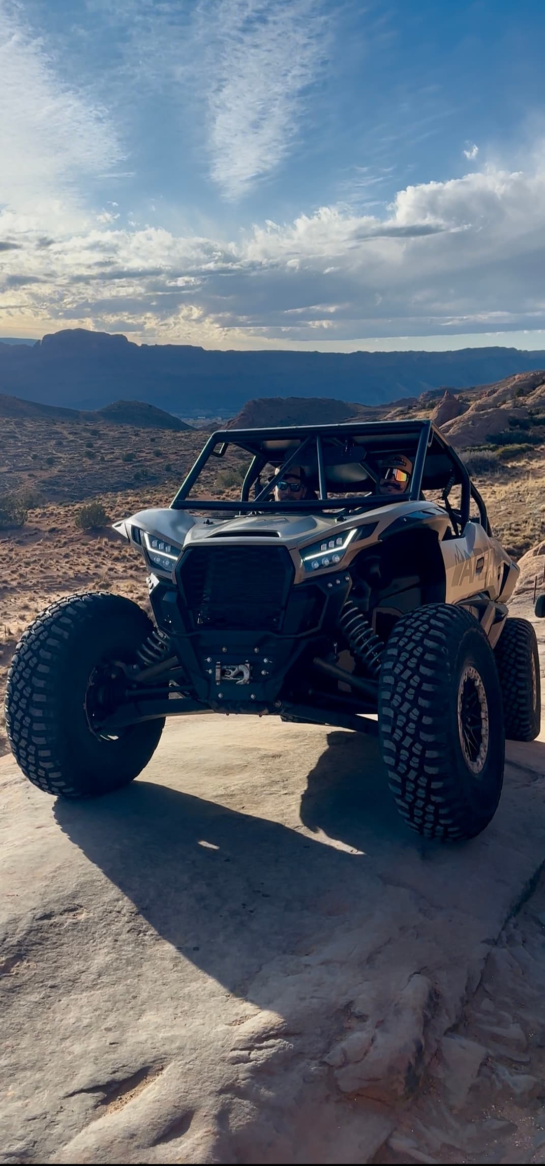 2.5 Hour You-Drive Hells Revenge UTV Tour in Moab