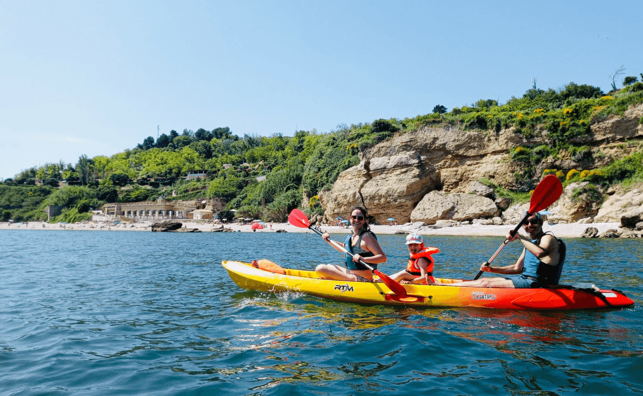 Kayak Adventures at Ripari di Giobbe with Cooperativa Il Bosso