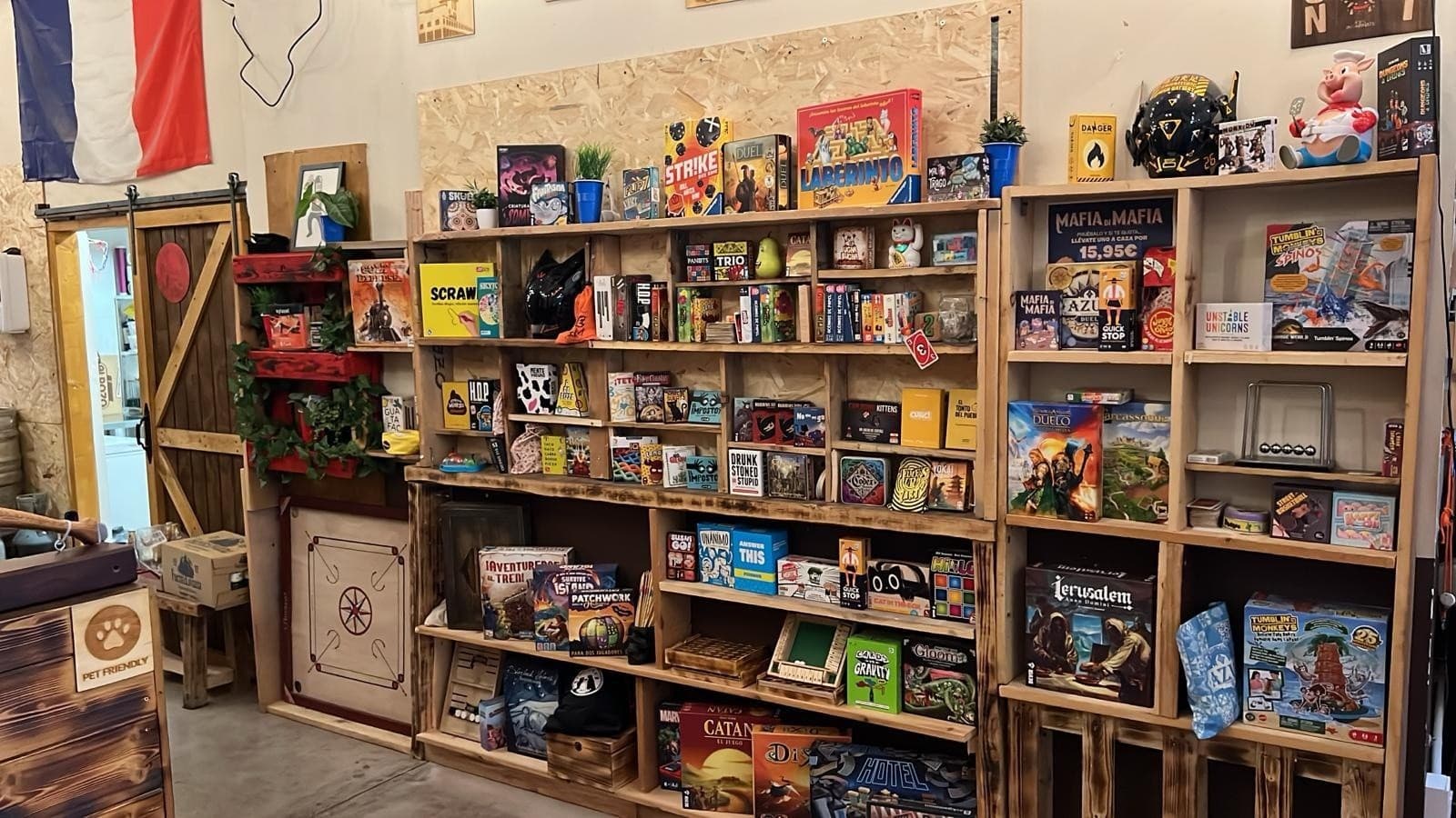 València Thursday Social Board Games: Meet Locals & Travelers for an International Game Night
