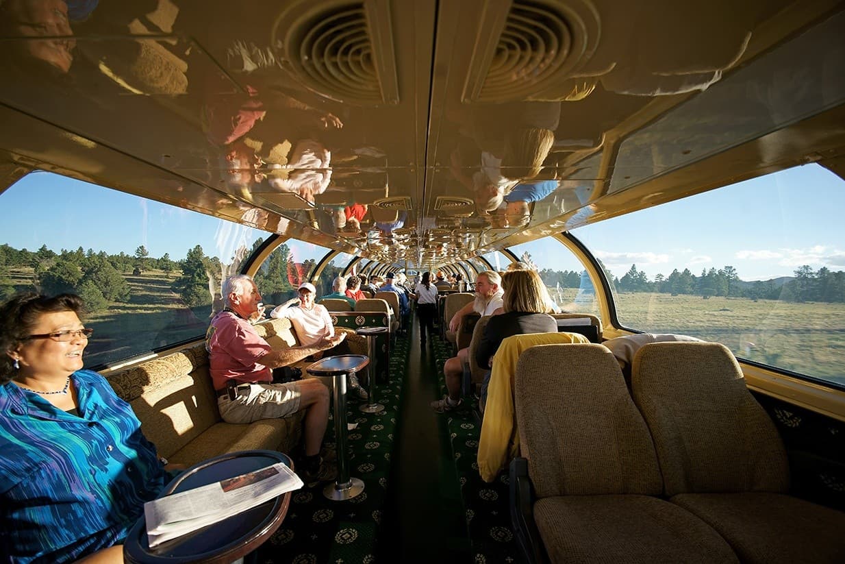 luxury-dome-class-grand-canyon-railway-dome-parlor-experience photo 2