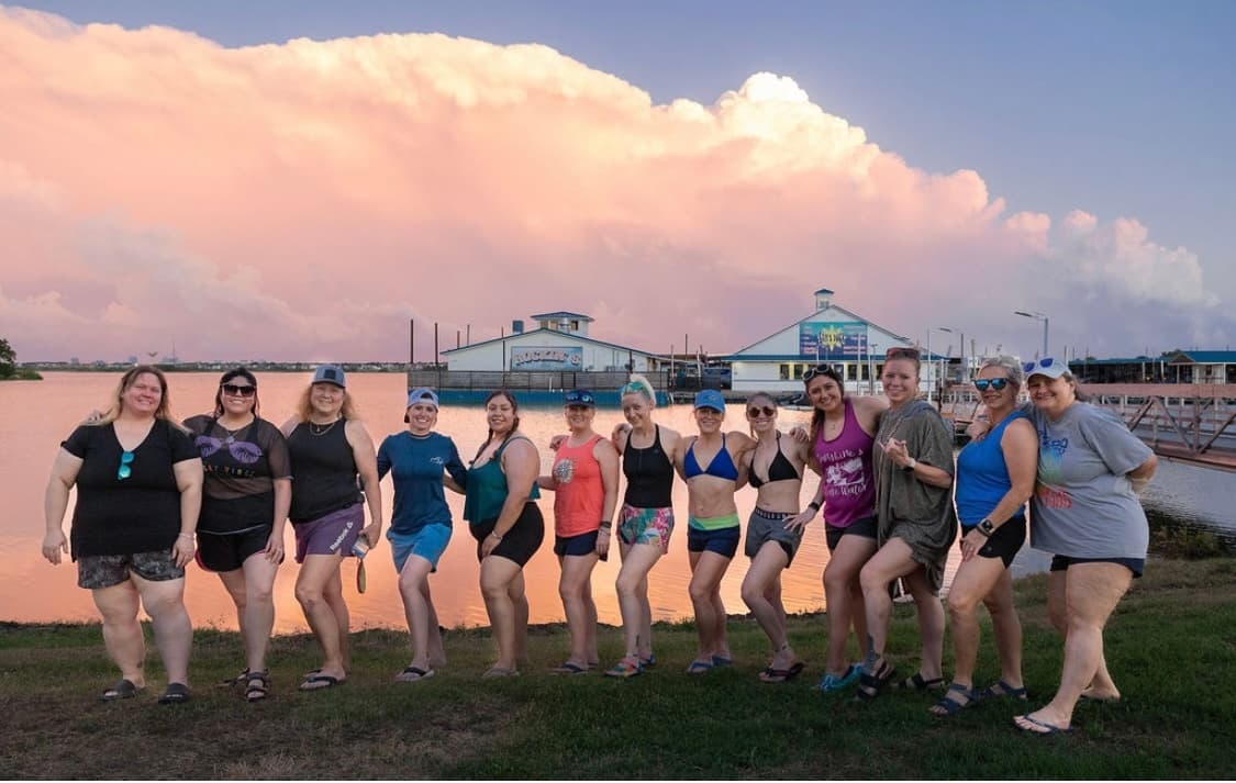 Water-Activities Guide: Women's Wednesdays at DFW Surf - Frisco
