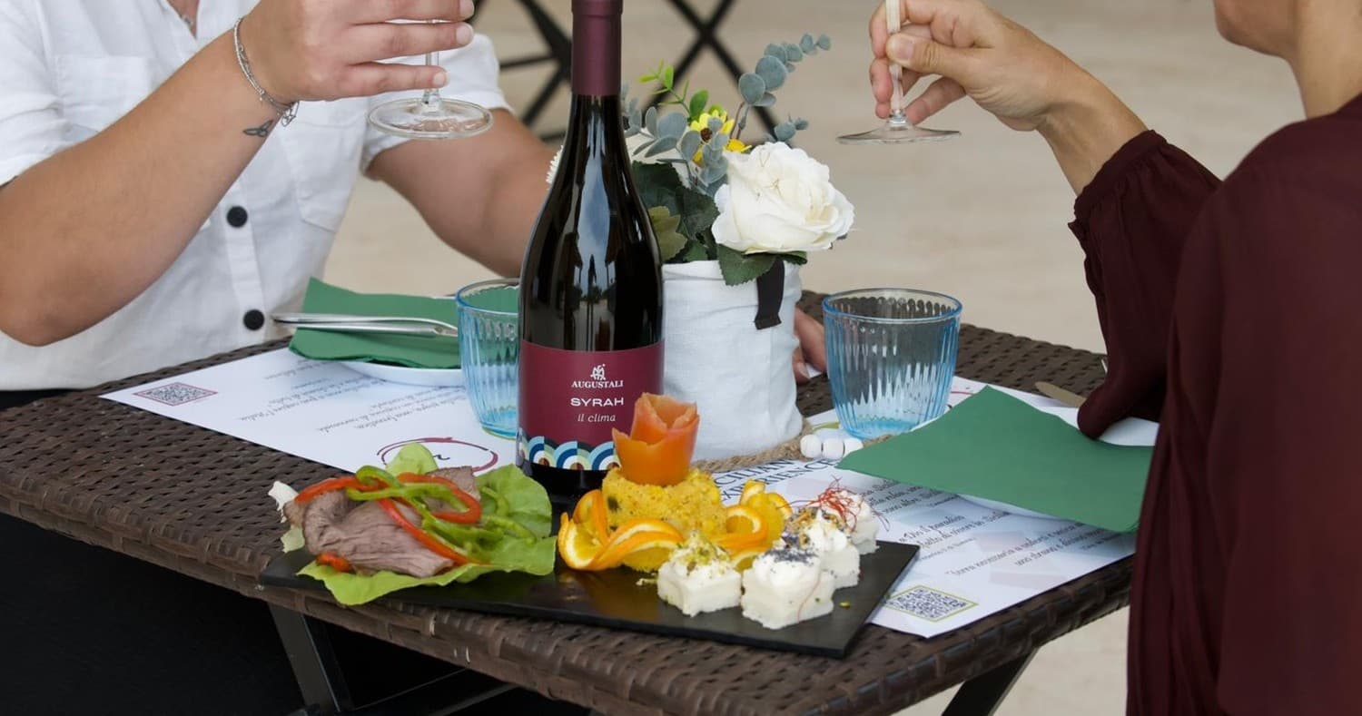 Outdoor Wine & Tasting in Sicily at Sicily Wine & Tasting Experience