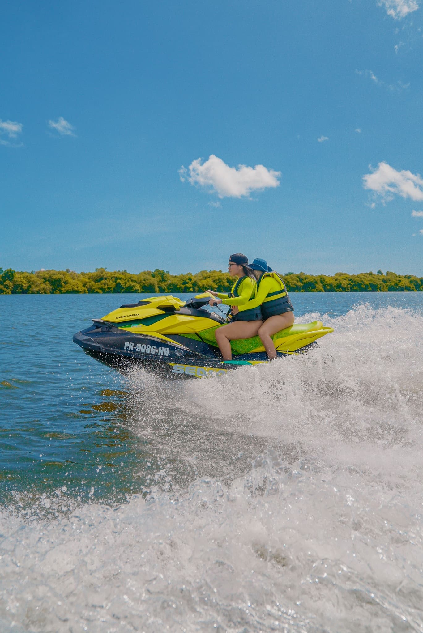 Thrilling 30 Minute Jet Ski Ride in San Juan, Puerto Rico