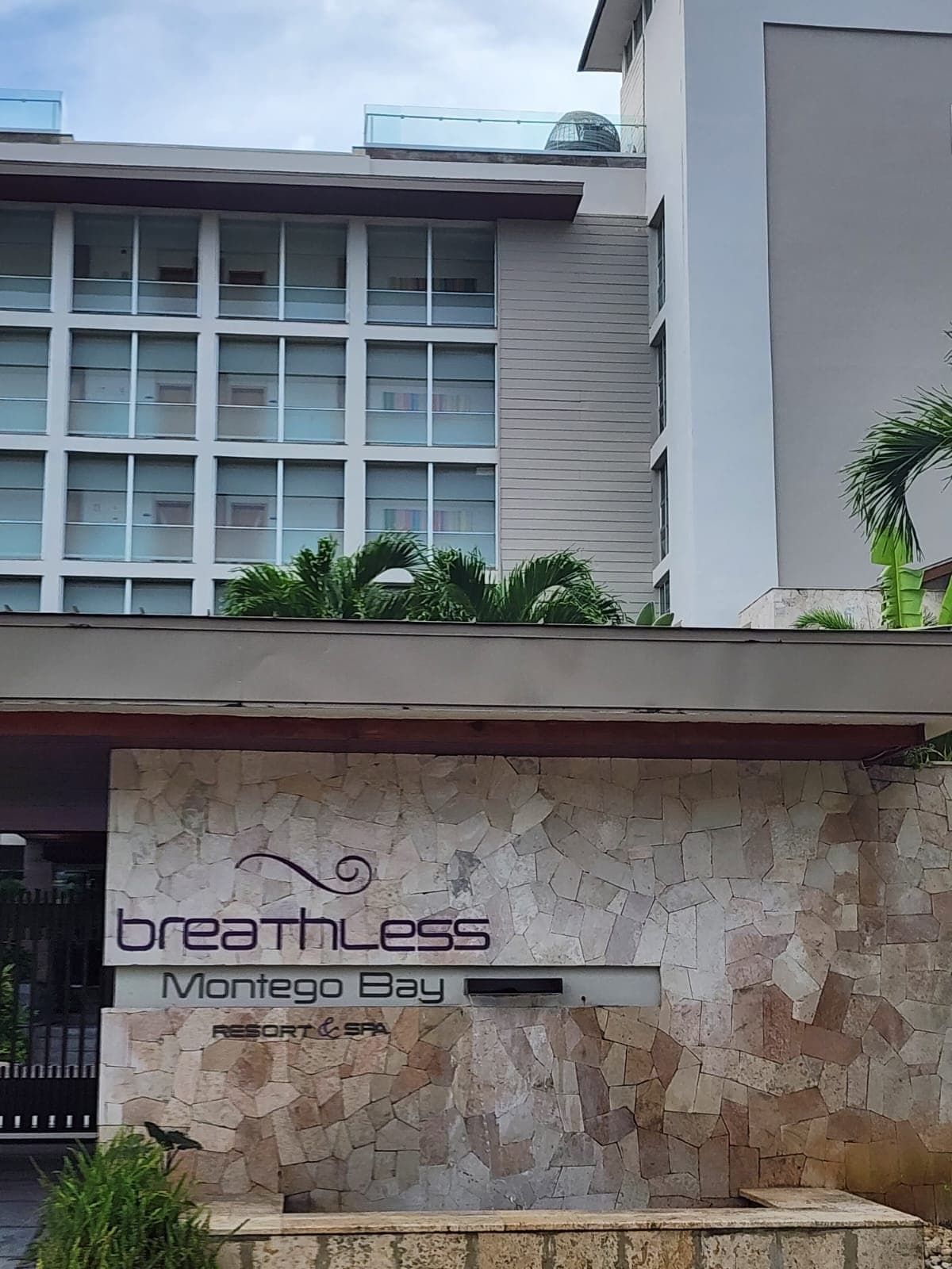 Seamless Arrival: Private Airport Transfer to Breathless Montego Bay Resort & Spa