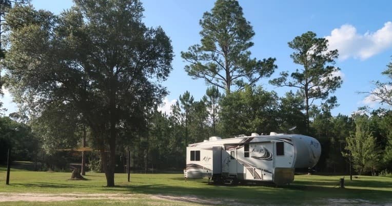 Riverside RV Camping and Adventure at Blackwater Joe’s in Holt, Florida