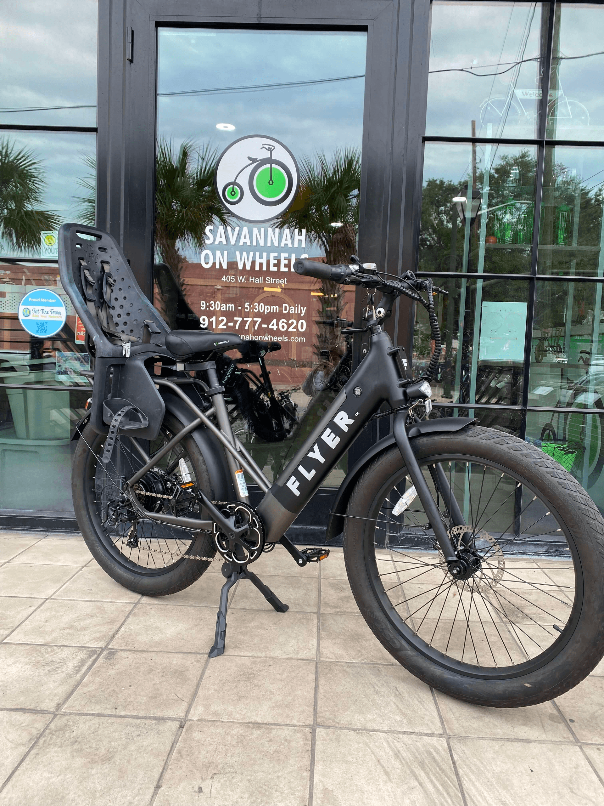 Explore Historic Savannah on an Electric Bike with Child Seat Rental