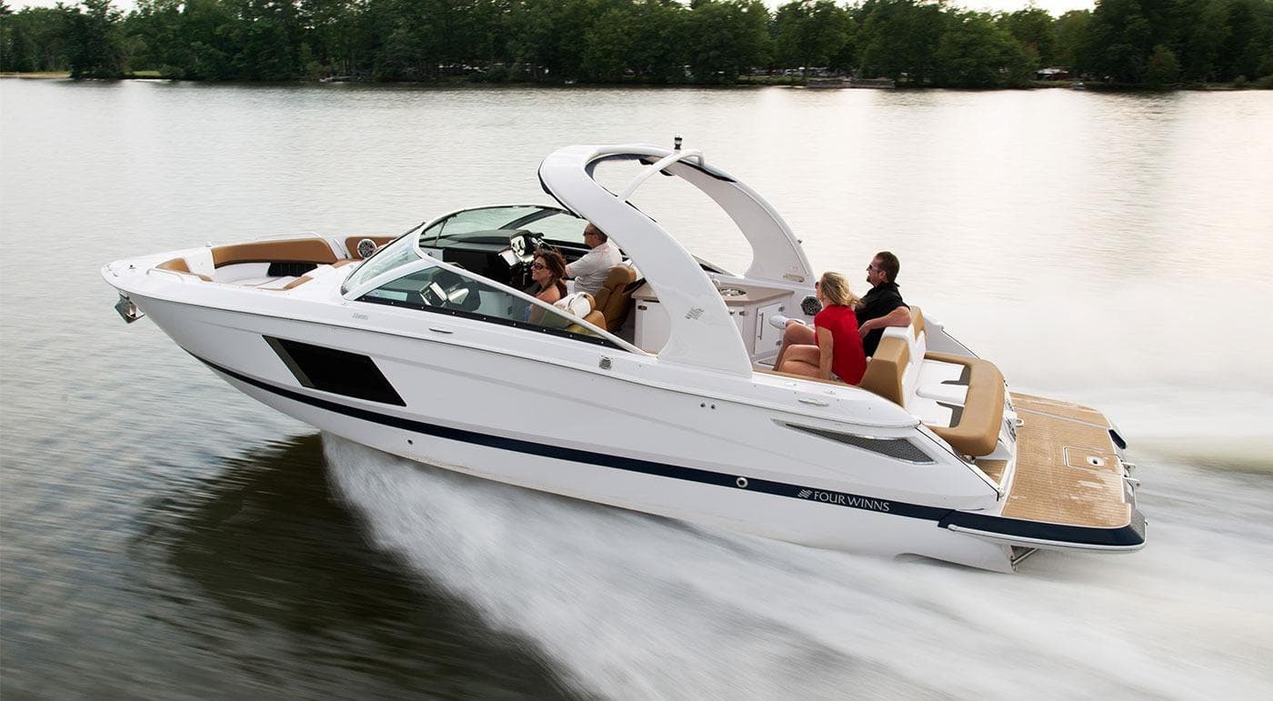 Boating Adventures with Miami Boat Experts in Miami Beach