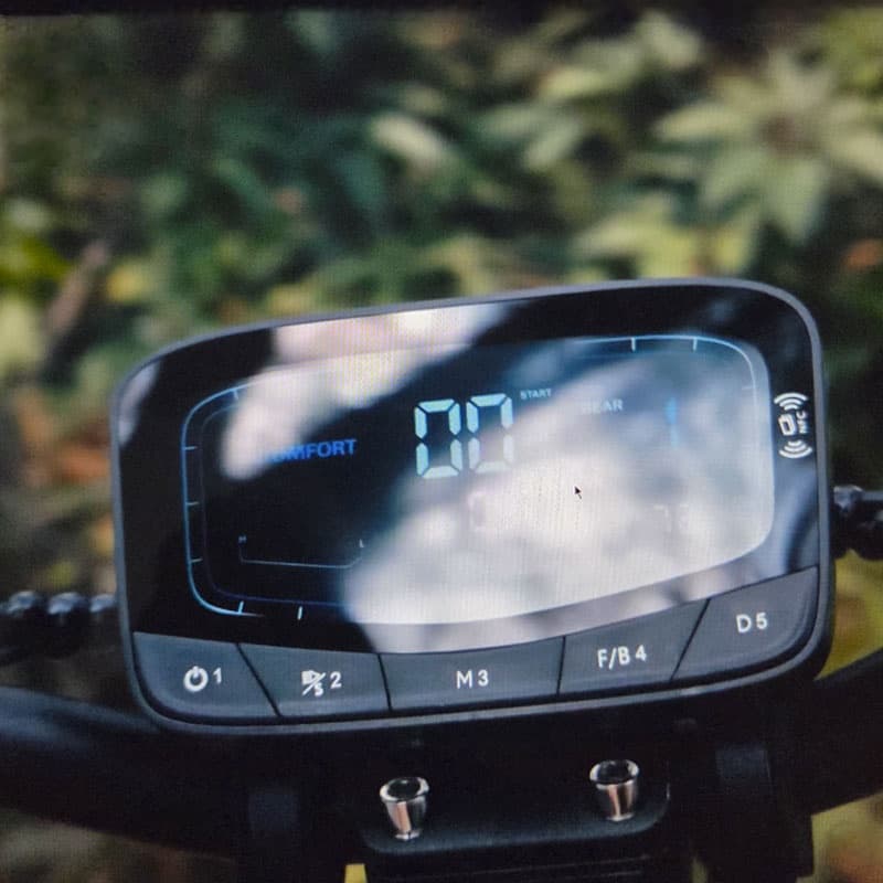 Zip Wilmington’s Riverfront: 1-Hour Electric Scooter Rental in Downtown Wilmington photo 1