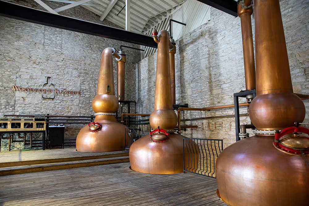 Bourbon Tasting & Distillery Tours with Mint Julep Experiences in Louisville