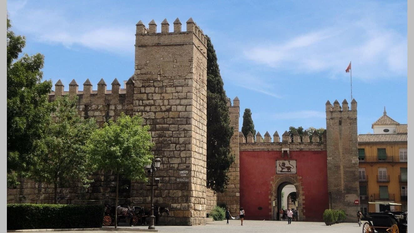 Historical Tours & Cultural Adventures at Alcázar Sevilla
