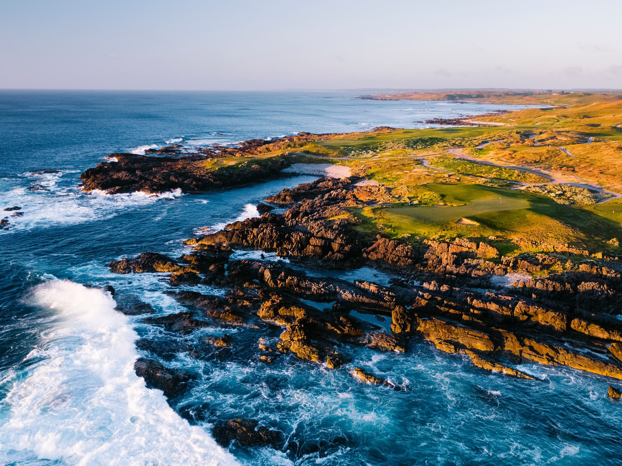 Private Jet Golf Escape to King Island: Ocean Dunes & Cape Wickham Overnight