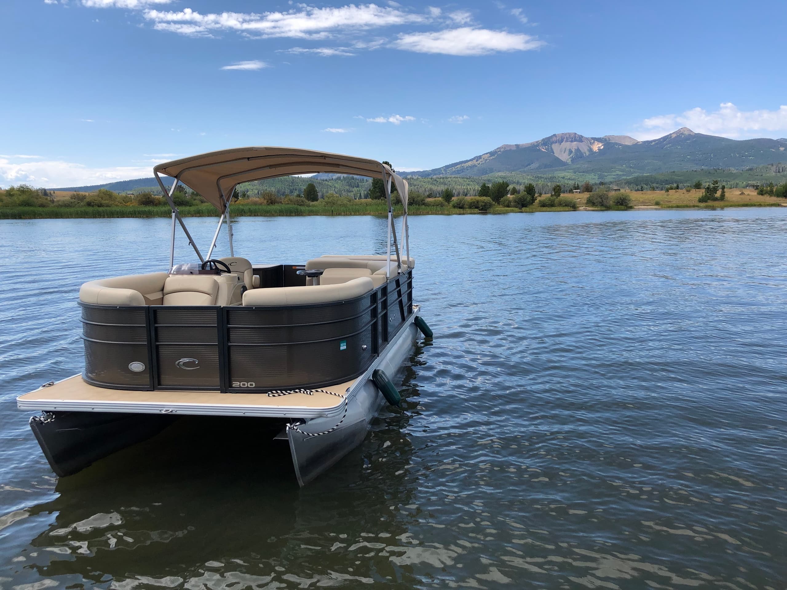 Water Activities at Steamboat Lake with Silver Pontoon Boat Rental