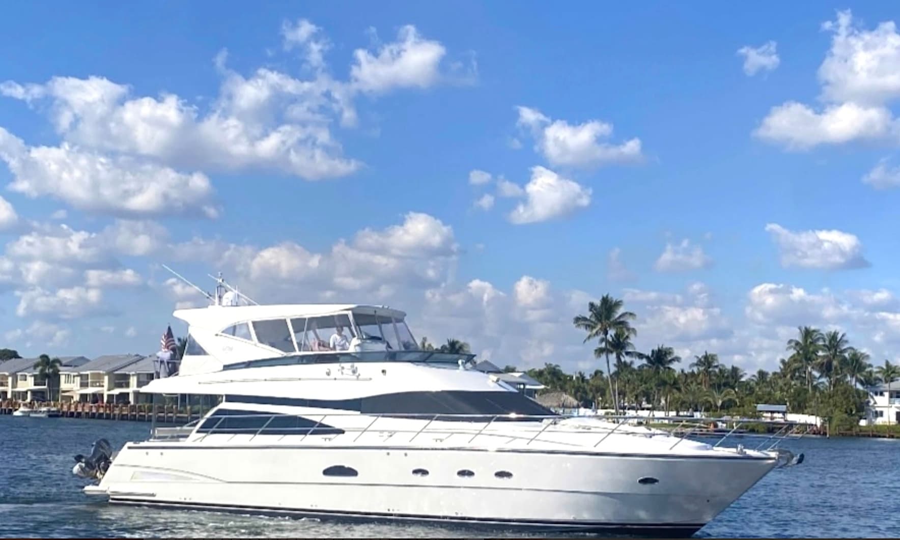 Luxury Yacht Experience with Miami Boat Experts in Miami Beach