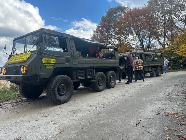 Highlands Evening Bush Taxi: Heated Mountain Transfers from Pine Street photo 3