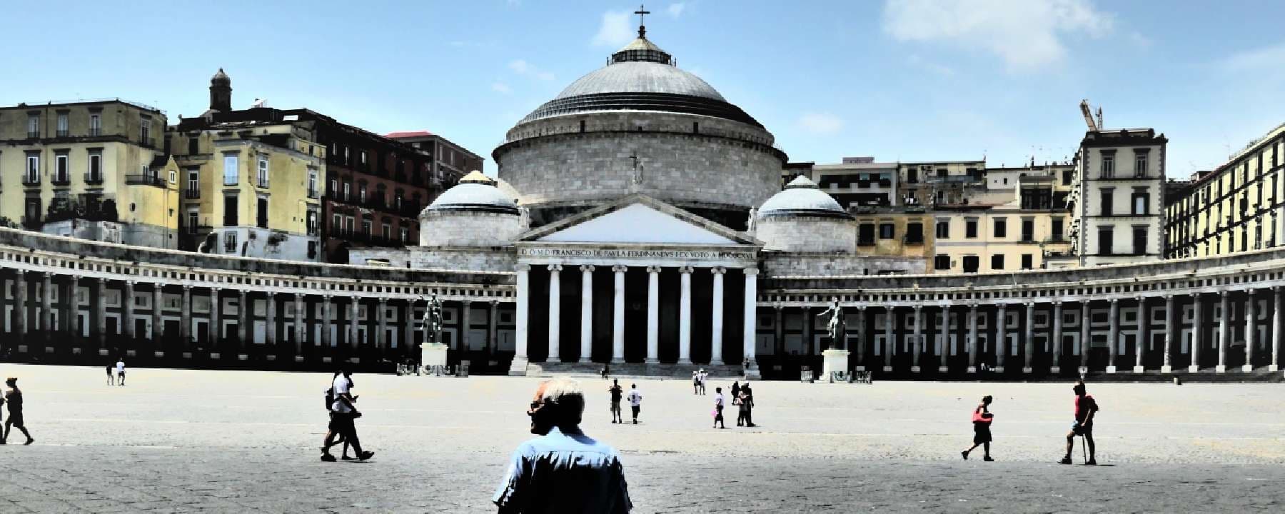 Sunset Walking Tour Through Naples’ Historic Heart: Culture, Stories & Charm