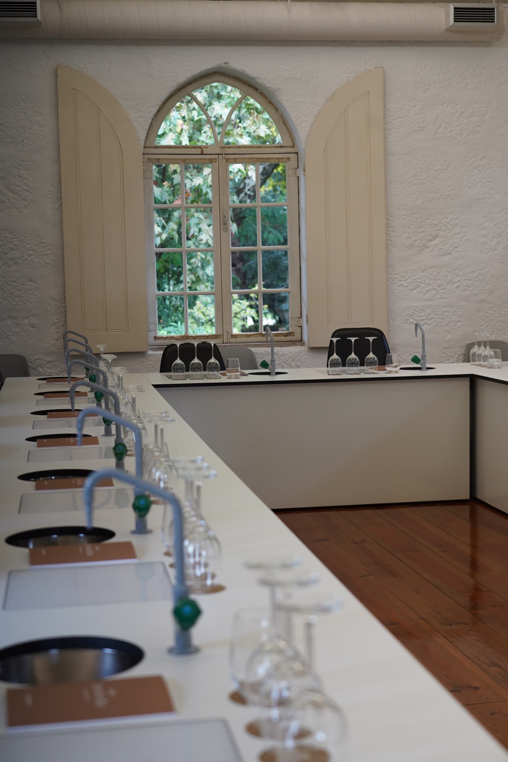 À PROVA COM... — Tasting Terroir at Quinta da Aveleda, Penafiel photo 1