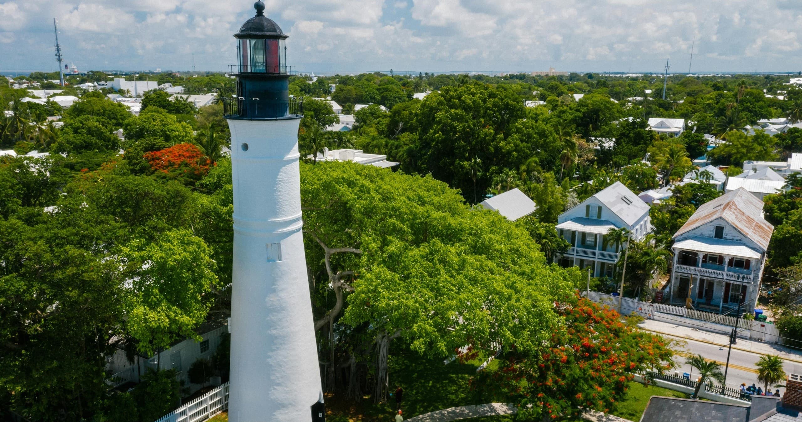Bahama Village Adventure: Key West’s Flavorful Walking Tour