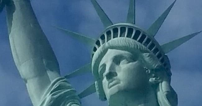 Statue of Liberty Guided Tour with City Tales NYC