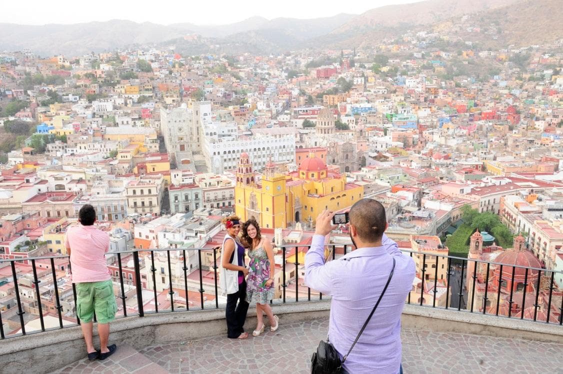 Urban Photo Adventure with City Art Tours Mexico