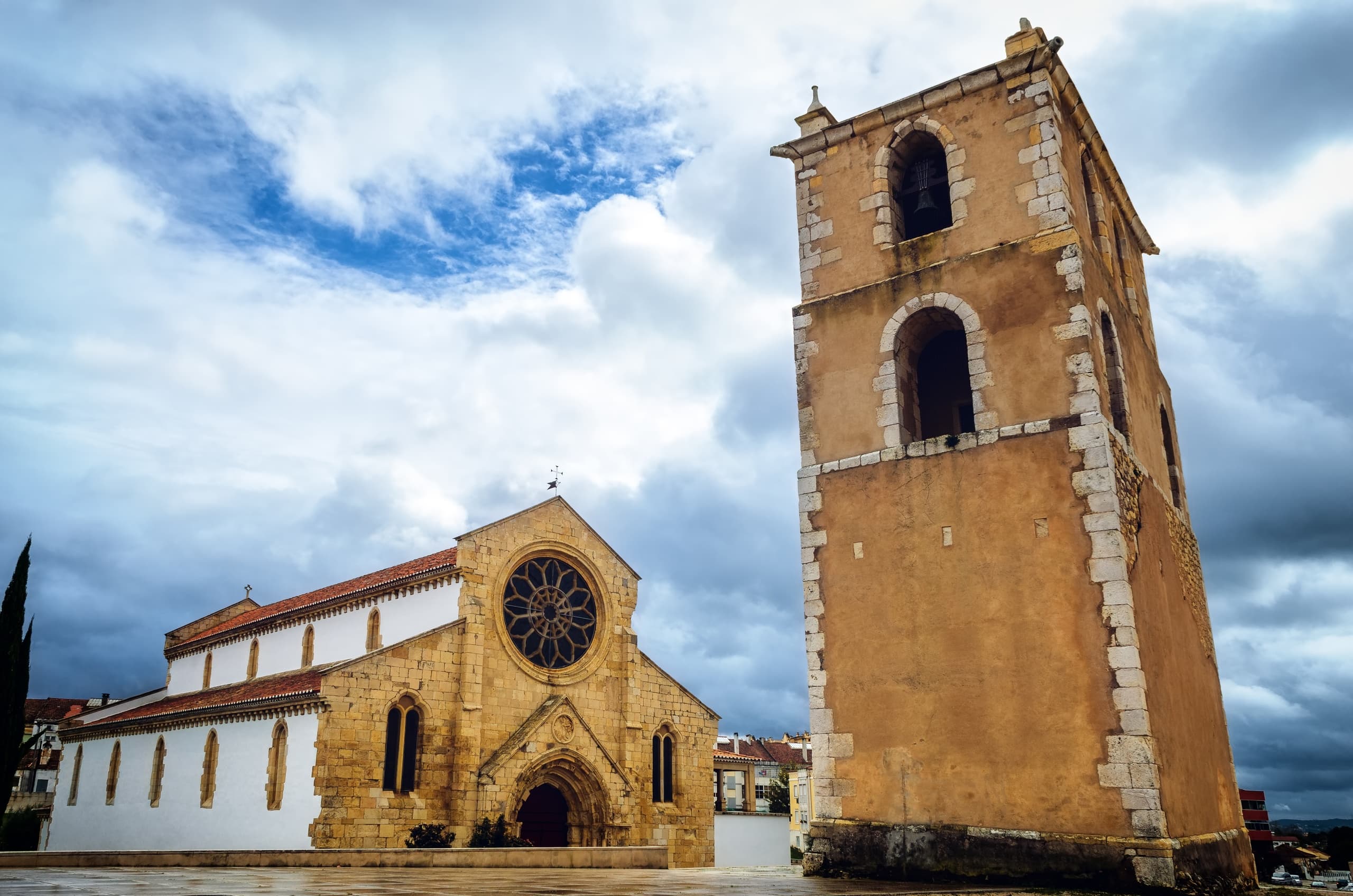 Historical Castle Tours with Fantastic Ride in Portugal