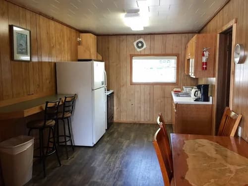 Sleep Over the Tides: Knudson Cove’s Unique Over-Water Condos in Ketchikan photo 4
