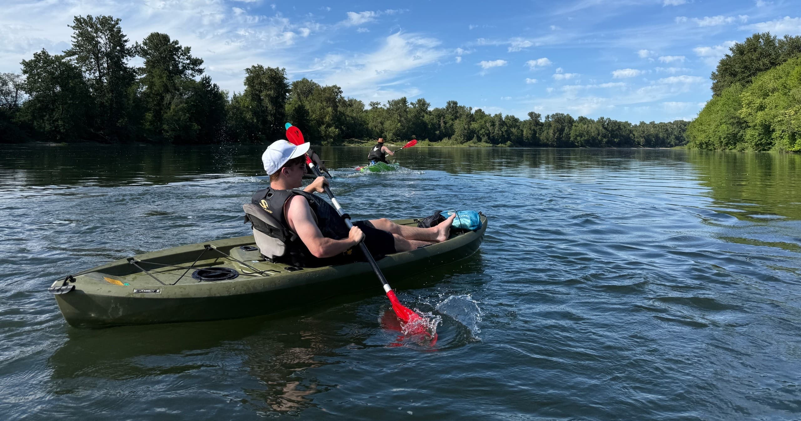 Water Activities: Independence Kayak Journey in Oregon's Willamette Valley