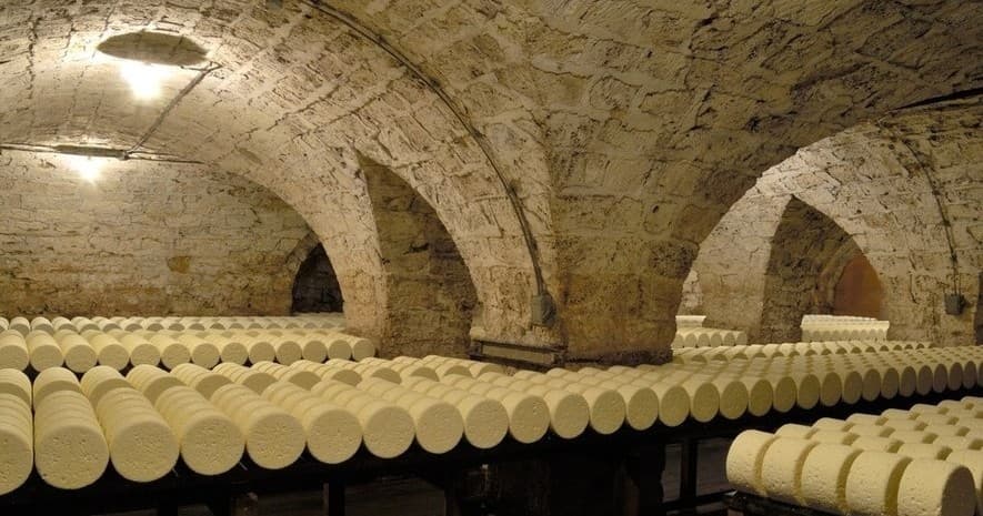 Roquefort Cheese Tasting Tour with Farm Experiences & Tours