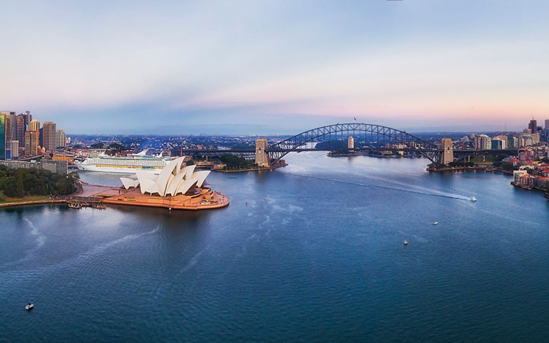 Urban Adventure & Sightseeing in Sydney with Sydney Top Tours