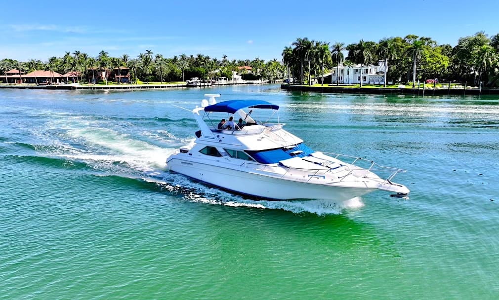 Luxury Boat Rentals with Miami Boat Experts in Miami Beach