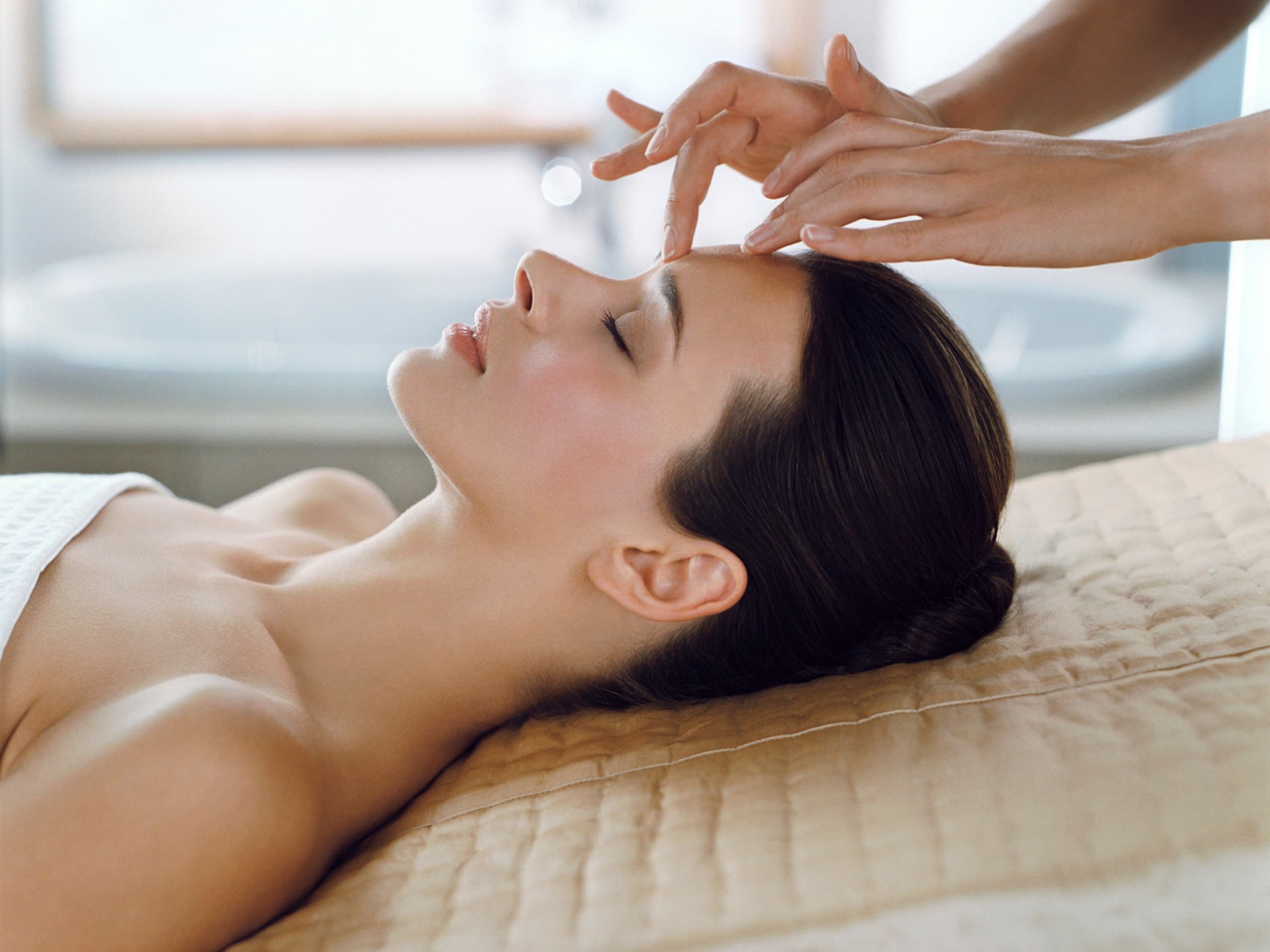 Revitalizing Deep Skin Cleansing at Quinta da Pacheca in Lamego