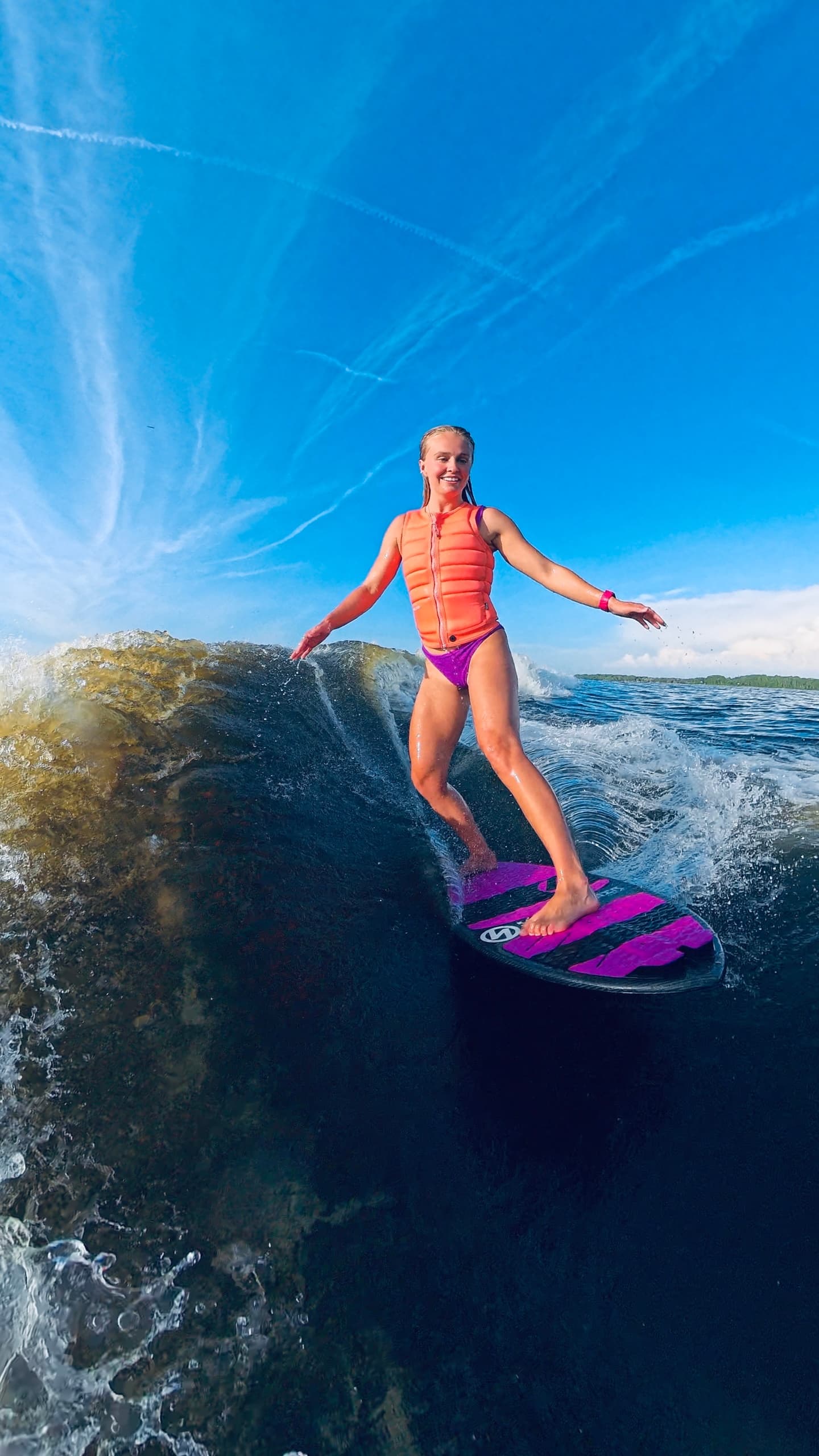 Water-Activities: Ladies Surf Club at Canandaigua Lake