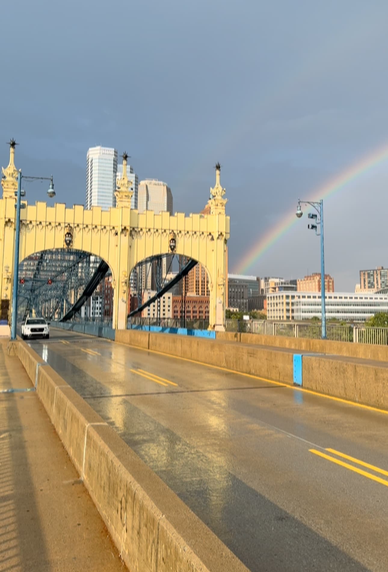 Discover Pittsburgh’s Historic Landmarks on a Guided Walking Tour