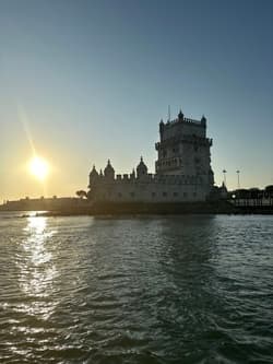 Sunset Pizza Cruise on Lisbon’s Tagus — Open Bar & Pastel de Nata photo 2