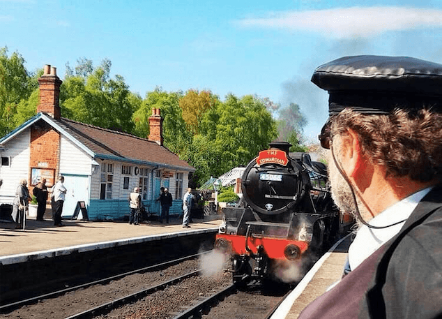 Outdoor Day Trip from York: Moors, Whitby & Steam Railway by BOBH