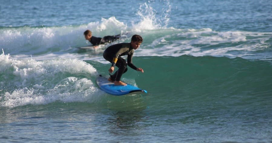 Beginner Surf Lessons in El Campello: 2-Hour Mediterranean Surf Clinic