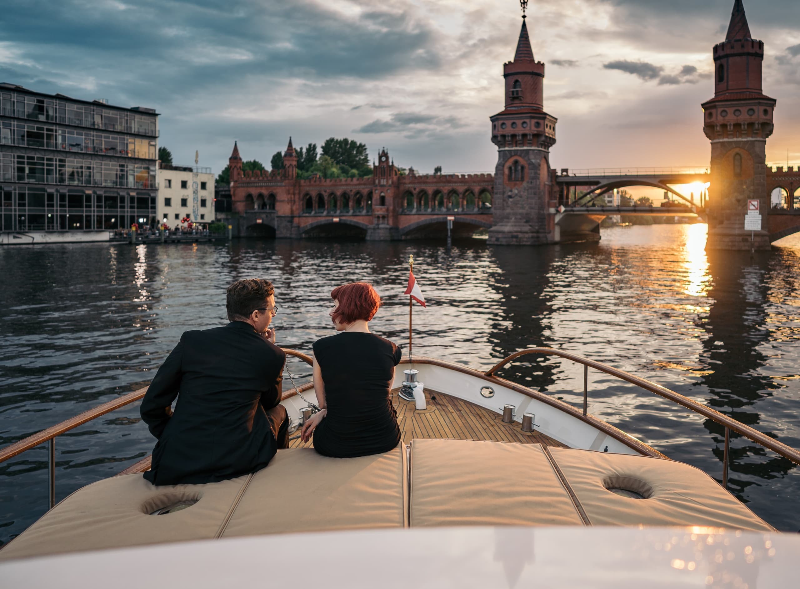 Berlin Waterway Aperitif Tour with FLAGSHIP.BERLIN GmbH